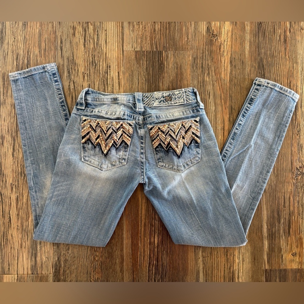 Miss Me Signature Skinny Jeans 25 Lt Blue Chevron Embroidered Wood Beads JP7283S